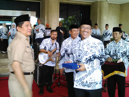 Pencarian PGRI Teluk Wondama - Persatuan Guru Republik Indonesia Cabang Kabupaten Teluk Wondama